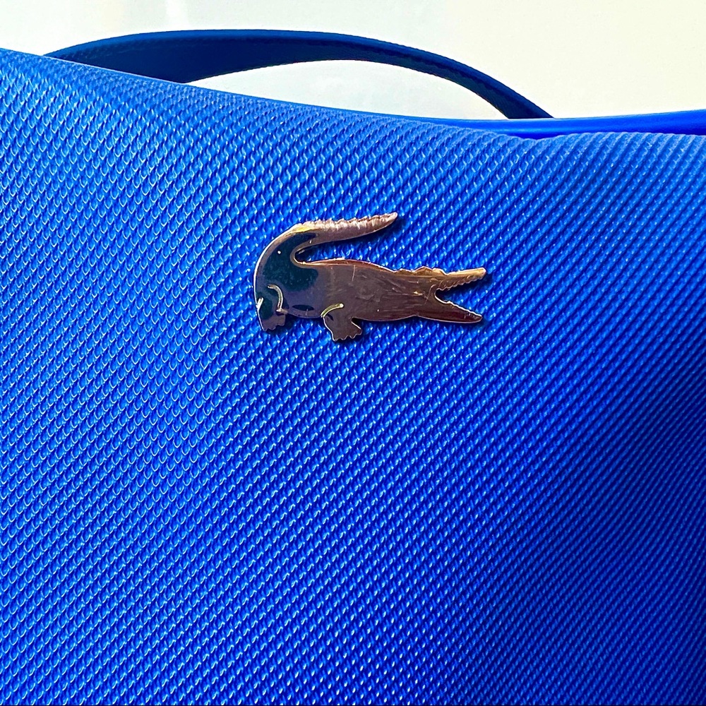 SOLD! Lacoste Royal Blue Leather Handbag - Picture 4 of 13